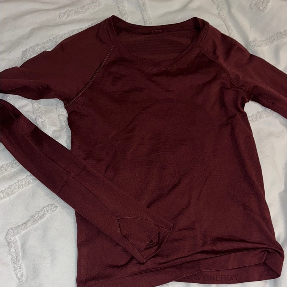 NWT Lululemon race Long Sleeve swiftly tech